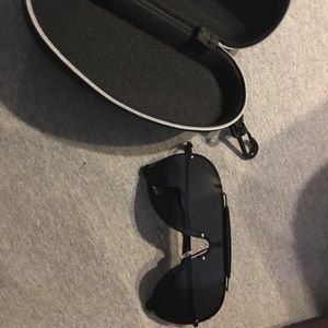 Men’s/ women’s sunglasses